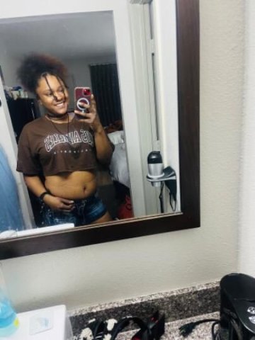 Incall Specials w/Pretty Gal - 1