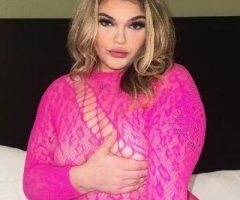 Santa Barbara escorts - Snow Bunny Fun