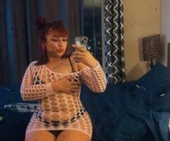 thick and curvy latina😘😘😘😍😝 - Image 6