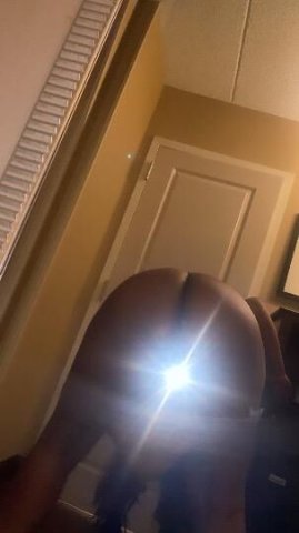 𝓅𝓇𝑒𝓉𝓉𝓎 𝒸𝒶𝓁𝒾 𝓋𝒾𝓍𝑒𝓃 ✨😍💦 Cum Play 📲 Fetish Friendly 😝 - 1