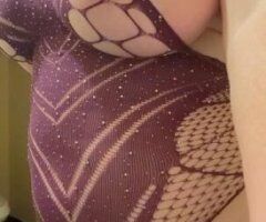 THICK SEXY REDHEAD🥵🤗CUM POUND THIS CAKE💦FAT ASS BIG TITS😈DEEPTHROAT DEMON CUM HERE 😛💦 - Image 9