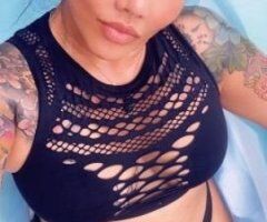 Honolulu escorts - NURU SPECIALIST A HEAD TURN THICK ASIAN GURL