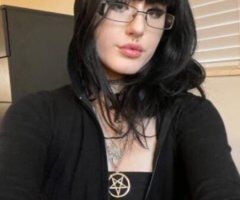 horny 18/yo - Image 2