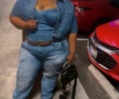 2 GIRL SPECIAL 👯💕 THICK Baby🍑💦 - Image 1
