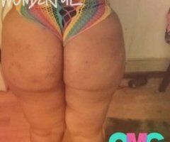 mz.Alldisazz candy's huge dumdrops love 2lickem like a 🍭💦💦🍑&👅game 🤪 - Image 5