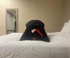 Sexy Seductive Slim Thick Babe call me Naomi - Image 1
