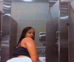 Memphis escorts - lyric here to please you