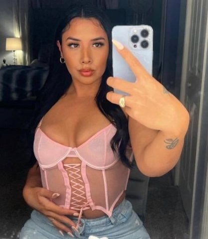 I Love Regulars! LATINA Beauty 100% real No Deposit or scams 100% Me - 1
