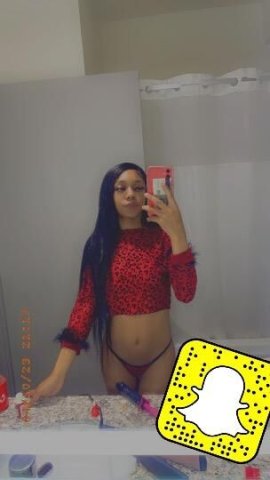 CubanDoll 💦👸🏽 😚 meet ups snap @zarie_princess - 1