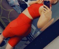 Phat Ass White Girl - Image 7