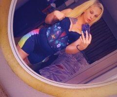 Phat Ass White Girl - Image 9