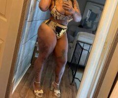 lightskin big booty incall only - Image 4