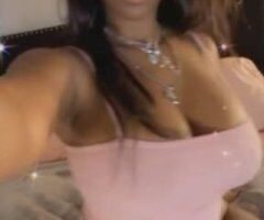 Thick Soft and Juicy Bombshell Visiting😇💥🥰 - Image 2