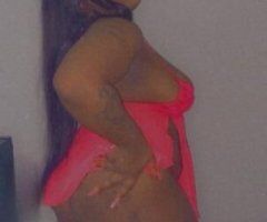 Racine escorts - Chocolate Goat 🐐