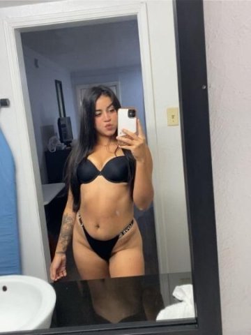 hola amor hermosa latina😋😈👿🥵🥵🥵 - 1