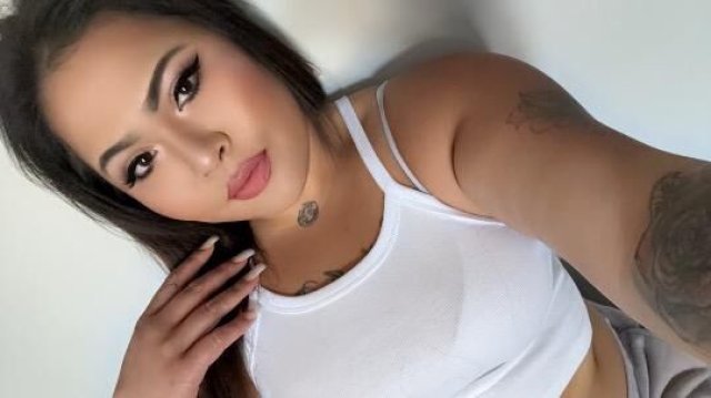 Asian female 🇰🇭available for incalls & outcalls. Leaving Thursday - 1