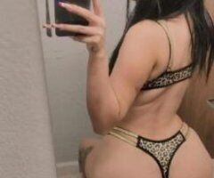 I am very hot 🤤 - Image 3