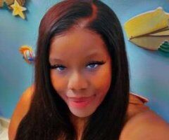 South Bend escorts - wet and good