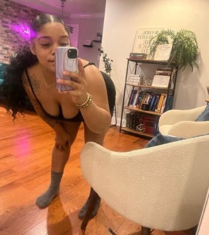Hey 😍I'm fell over sex ready You🥵 - 1