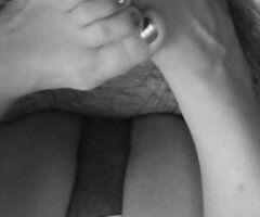 cum play with kitty 😍🤤 - Image 3