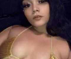 Sexy Renni - Image 4