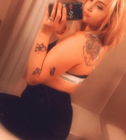 🎯🎯SERIOUS INQUIRIES ONLY🎯🎯This LIFE SIZE BARBIE🔥 is 100%REAL and DTF👅💦💦 - 1