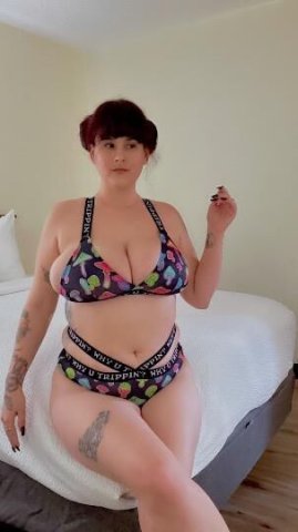 JUST ARRIVED! LETS HAVE FUN! Curvy Busty Stallion here for your pleasure - 1