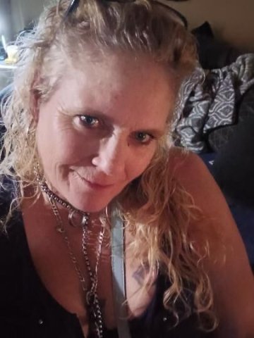 LOOK AT FETISH FRI- PL READ AD- SMTNG 4 EVERY1...w/PLATINUM and Co. - 1