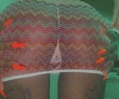 The Real life Slim Thicc Throat Goat 👅 - Image 7