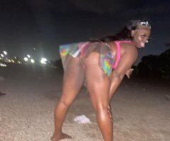 Quad Cities escorts - Mz_EyeCandy Is Back: Incalls avaliable only for the time being... time is everything