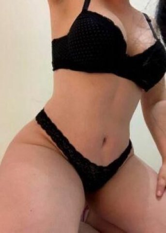 HELLO DADDY! 🥳 I'M AVAILABLE NOW WRITE ME 😈 I'M LATINA 👅 - 1