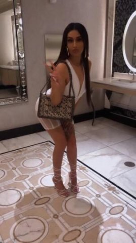TIGHT & WETT 💦 SEXY LATINA 💋 AVAILABLE NOW! 🤩💜 INCALL & OUTCALL! - 1