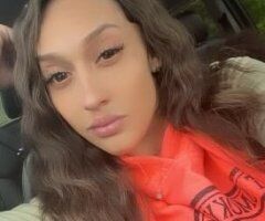 Latina Mami 🥰😍 REAL , GOOD Personality 😜 GOOD Energy💜 - Image 4