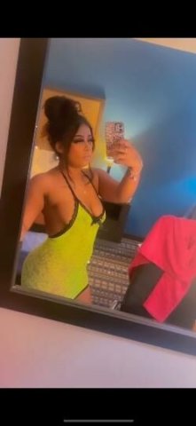 THICK SENSUAL PUERTO RICAN PRINCESS 👑💋👅😘🎀🩷🩷🩷🍭💦 - 1