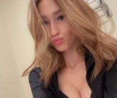 Dallas escorts - sweet, petite and ready to meet