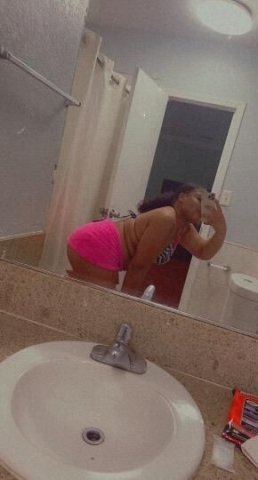 Hey Babe😘 Im Hot And Ready 🔥 - 1