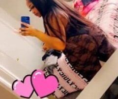 doing specials on my Qv & half hours 💋 - Image 5