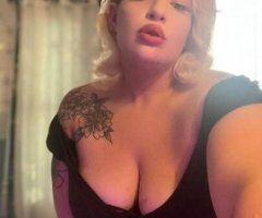 LetsSnuggle😇🥰😜LonelyBlonde In need of Attention💦😻👅😋letsHaveAslumberPARTY🧁🥳 - Image 4