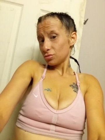 50 qv 120 hhr 175 hr in call specials 😜 tight squeeze 🥵 big squirter 💦 warm and extra snuggy💦🤗 very tasty 😋 - 1