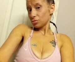 Tri-Cities escorts - 50 qv 120 hhr 175 hr in call specials 😜 tight squeeze 🥵 big squirter 💦 warm and extra snuggy💦🤗 very tasty 😋