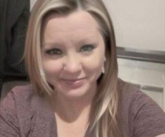 St. Louis escorts - Happy Rainy,Sleepy, lay in bed tog all day DAY!! my loves# Let's get together and make the night so much more enjoyable!!!