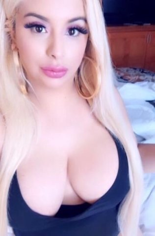 sexy naughty blonde- outcalls only - 1