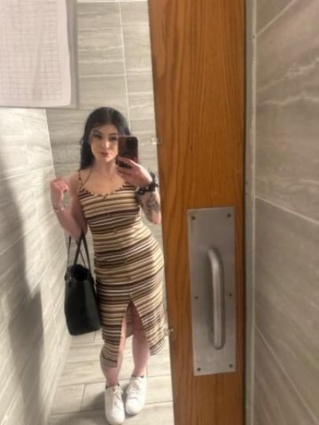 Super Sweet Bombshell Who's Eager to Please - 1