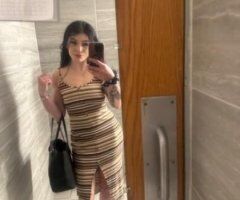 Super Sweet Bombshell Who's Eager to Please - Image 1
