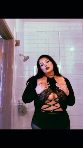 😈😘NAUGHTY BBW TREAT😈😘 - 1
