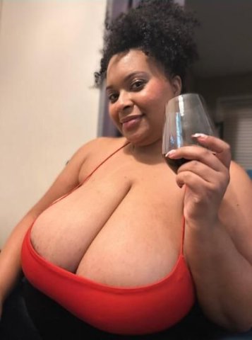 The Real BBW Yasmin Available In This Town💦 Big Booty MILF BBW True GFE 💦 GFE/ANAL/CIM/NURU MASSAGE💦 2Girl Special - 1