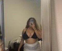 Omaha escorts - cuvy latina babe come play 💦😘👅