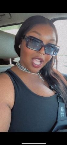 Plus Size Milf; Haitian Goddess. 🇭🇹 - 1