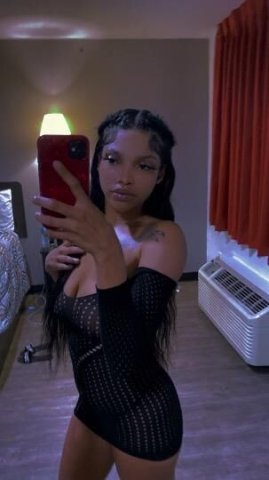 Available For Outcalls 👅💦 - 1