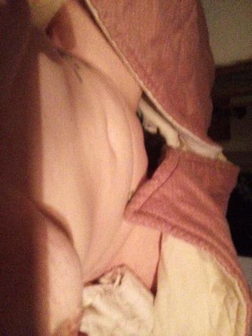 let me be ur late night snack - 1